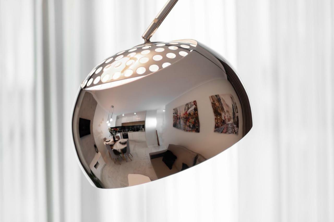 Apartment Dzielna By Renters