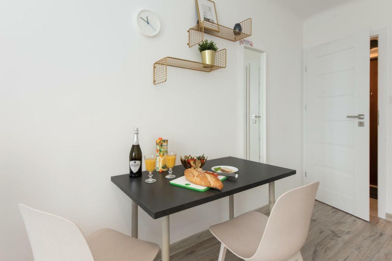 Apartment Superapart Belwederska A Ministudio, Balcony, Kitchen, Pet-friendly, Tv & Wifi