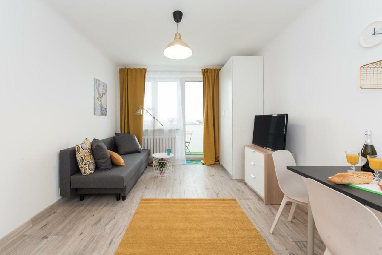 Apartment Superapart Belwederska A Ministudio, Balcony, Kitchen, Pet-friendly, Tv & Wifi Warsaw
