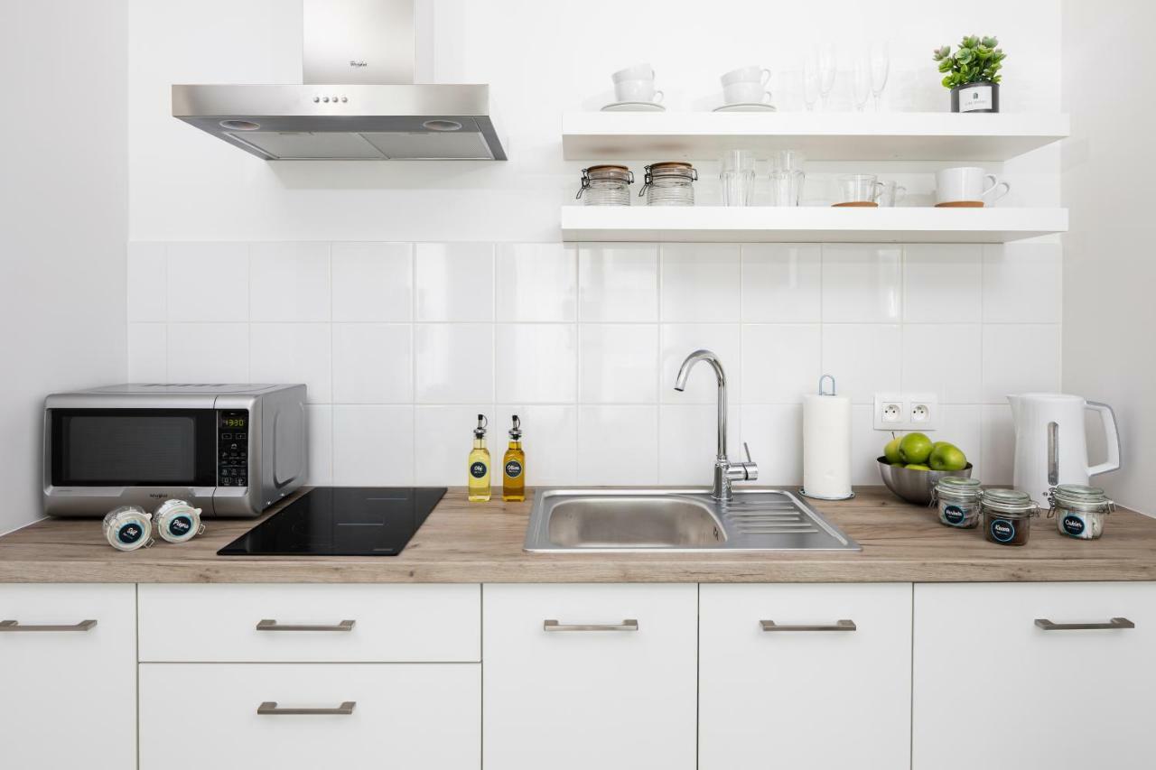 Rent Like - Magazynowa 9a