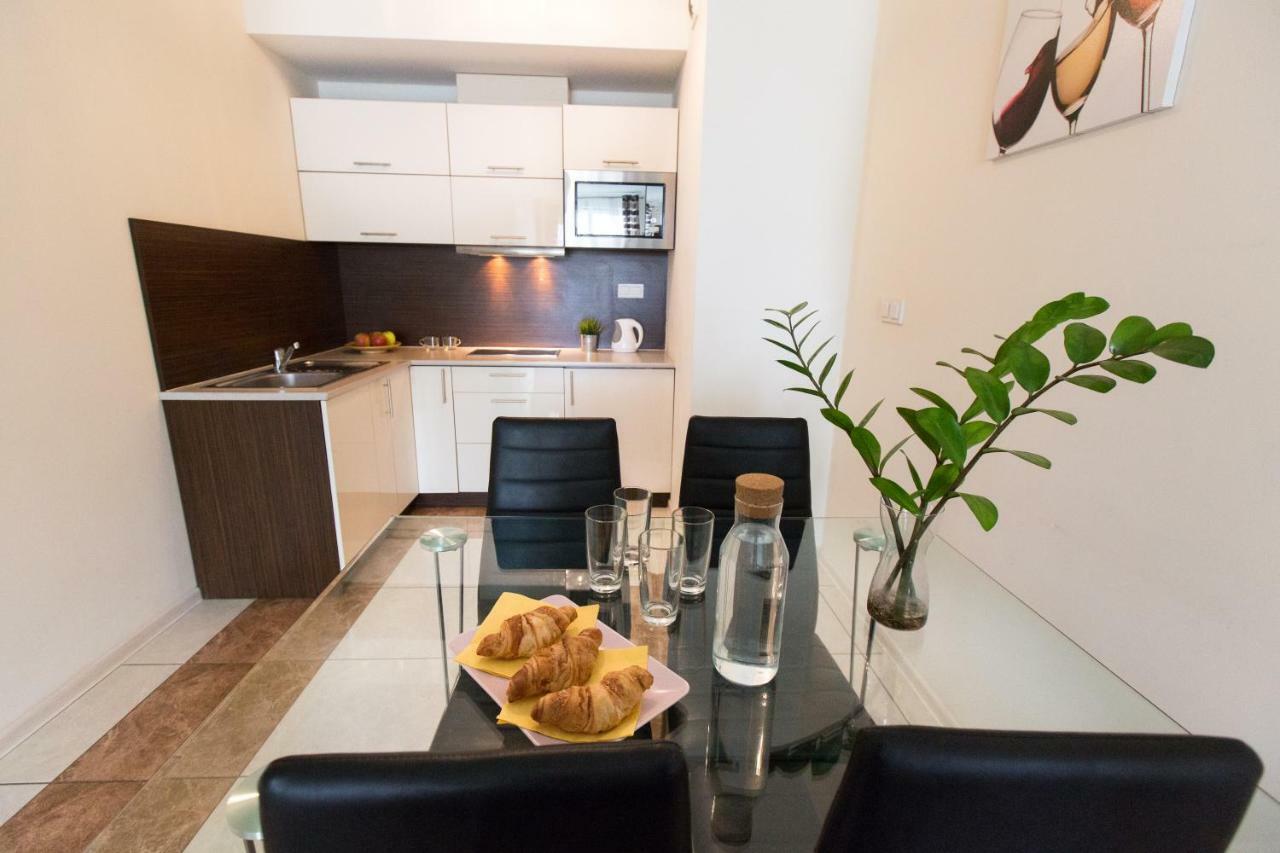 Aparthotel Pcd Ochota 3*