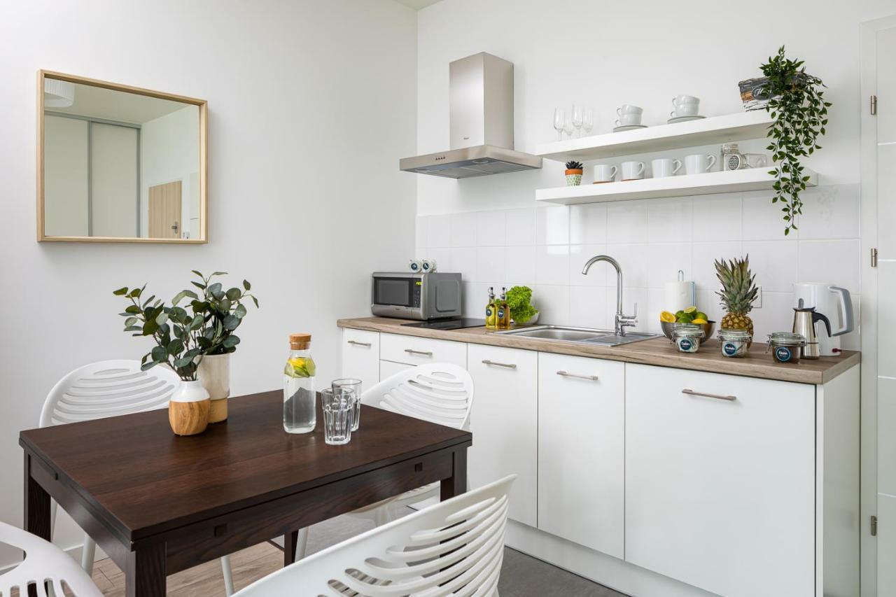 Rent Like - Magazynowa 9a Apartment
