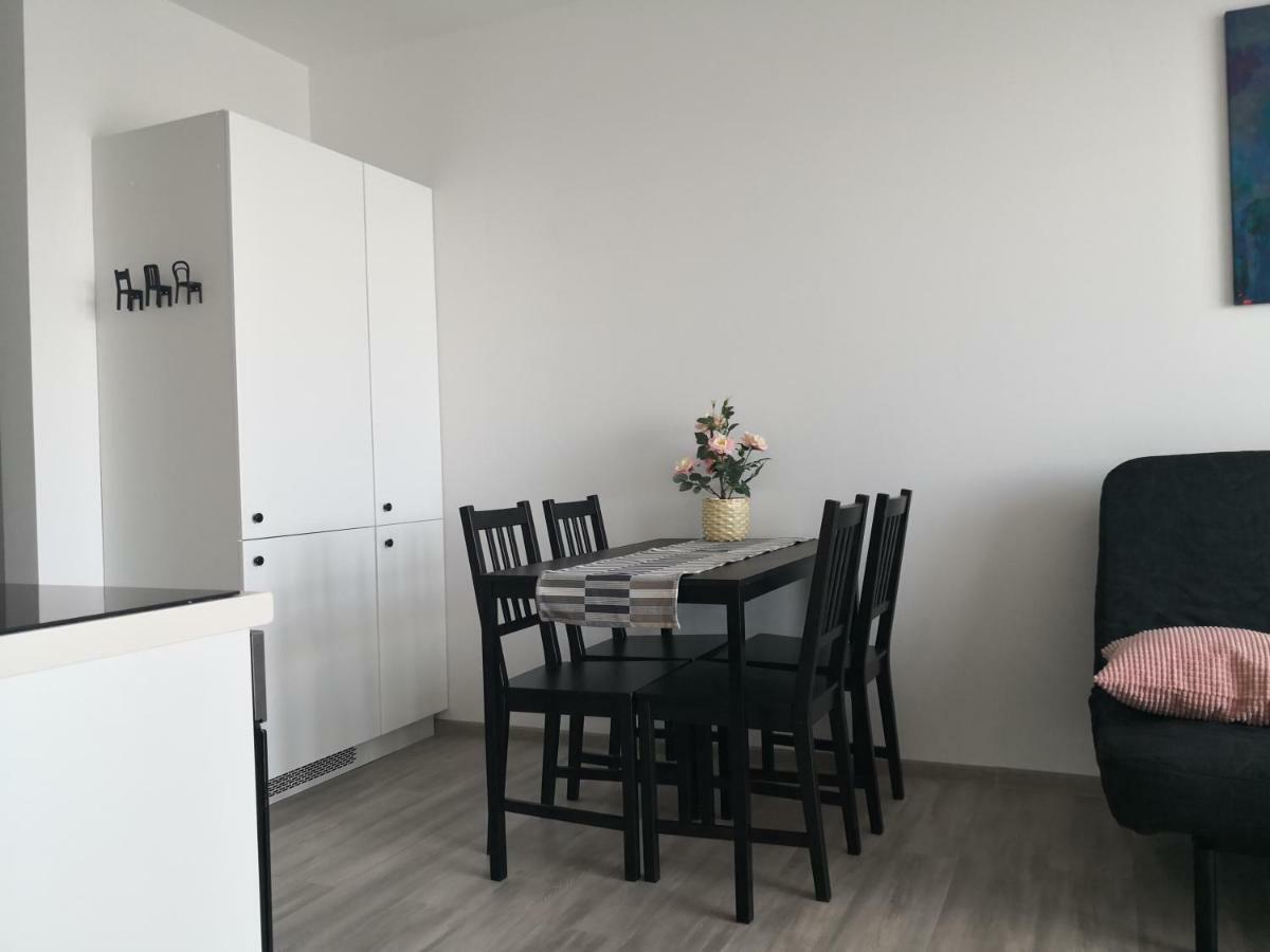 Hestia Cybernetyki Apartment