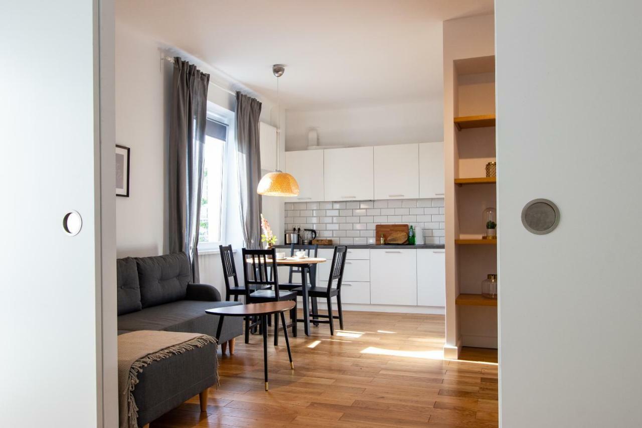 Old Town Krasinski Garden Apartment