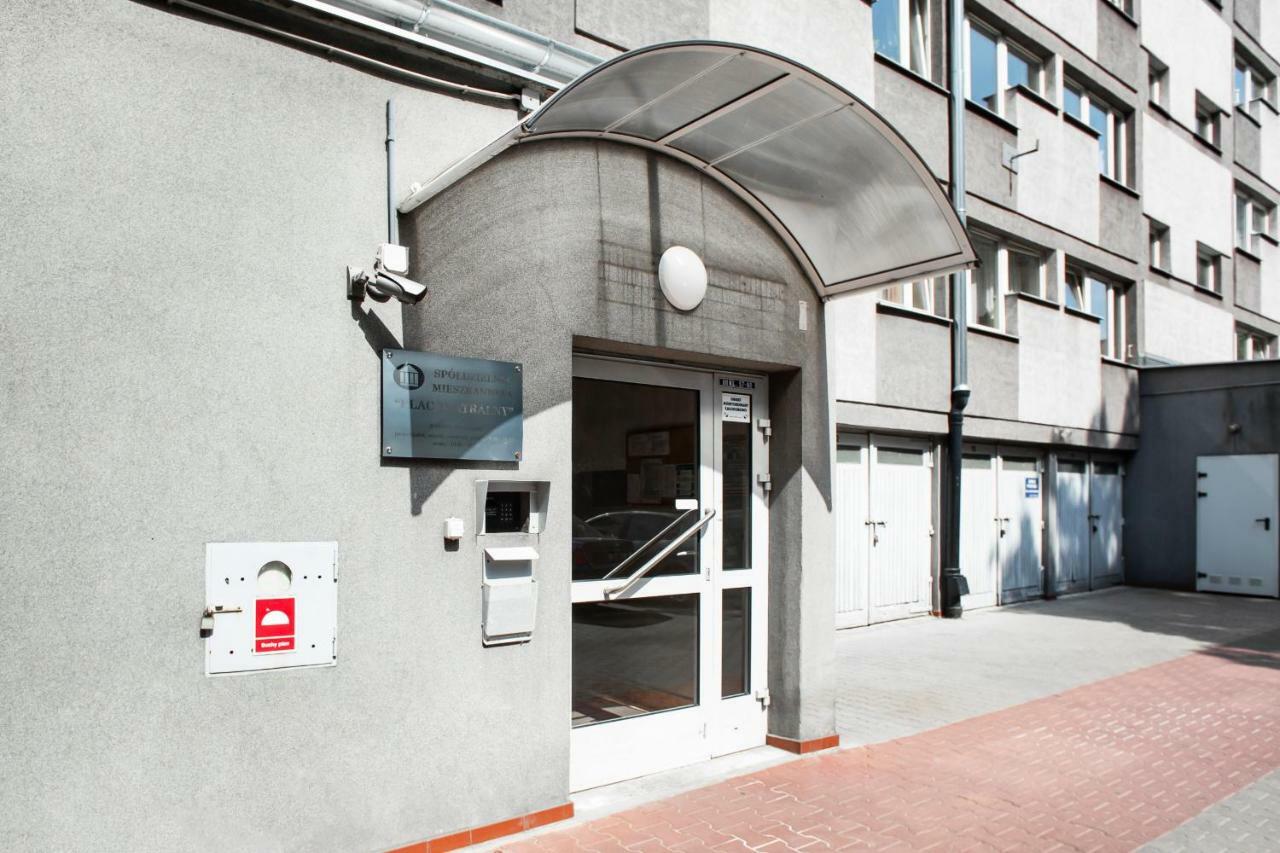 Apartamento Solidarnosci By Renters Varsóvia