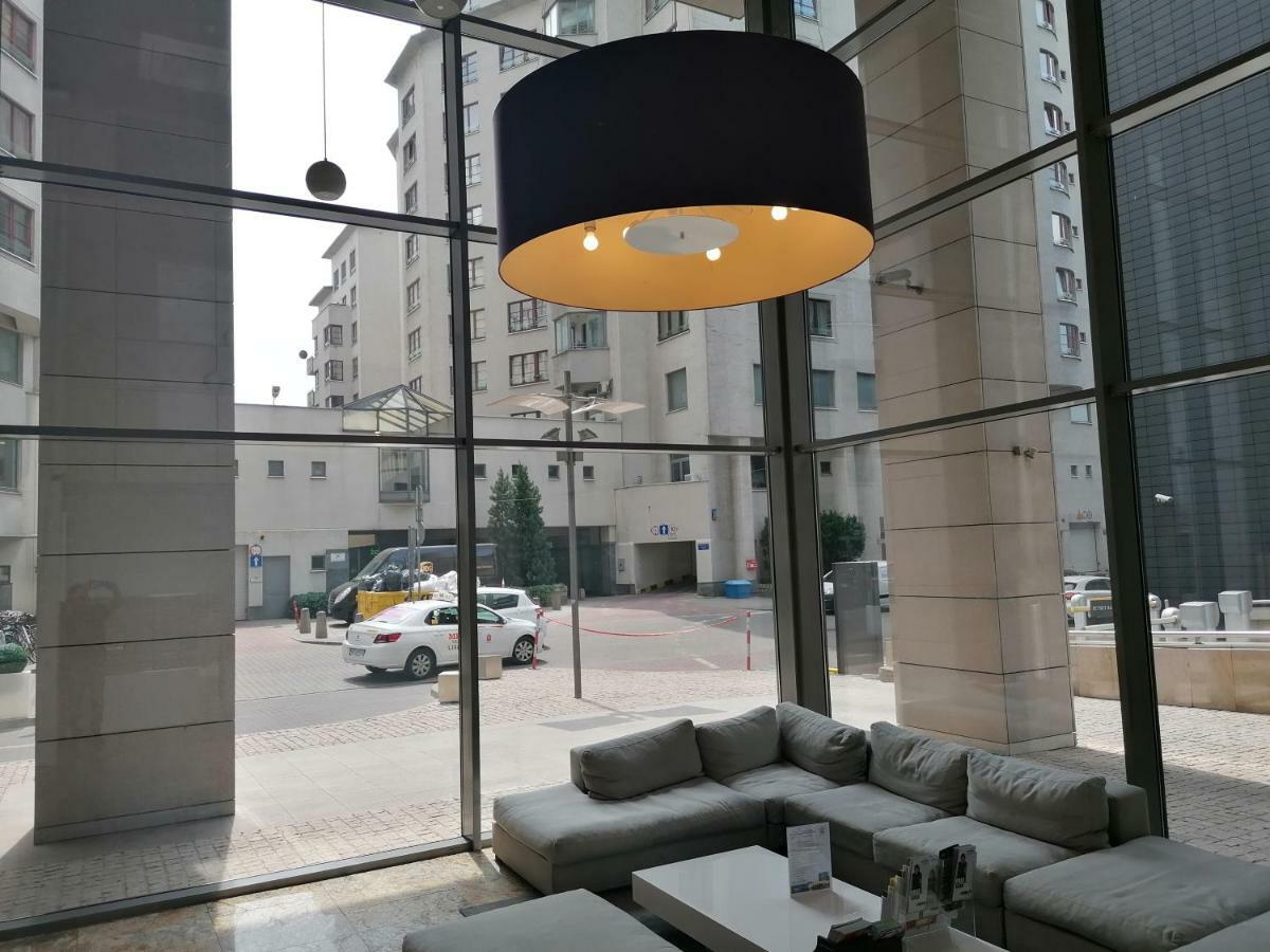Platinum Towers Mj Apartment Warsaw