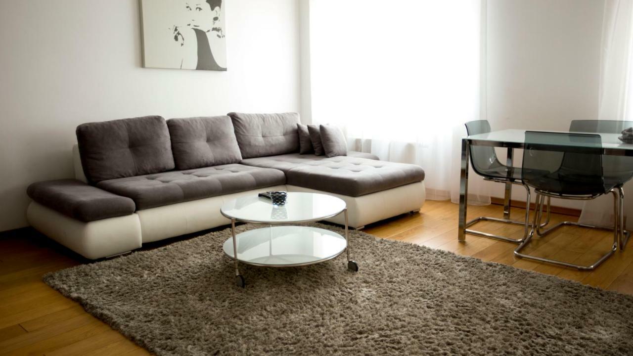 Platinum Towers Aparthotel