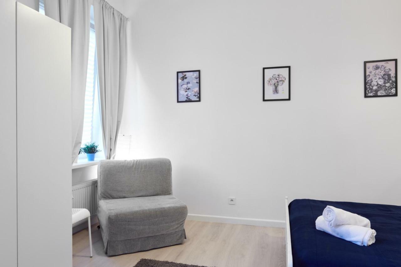 Chmielna 24 By Renters * Warsaw