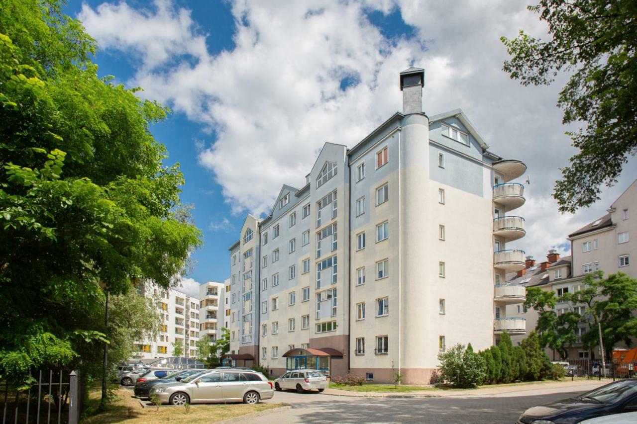 Kakowskiego By Renters Apartment