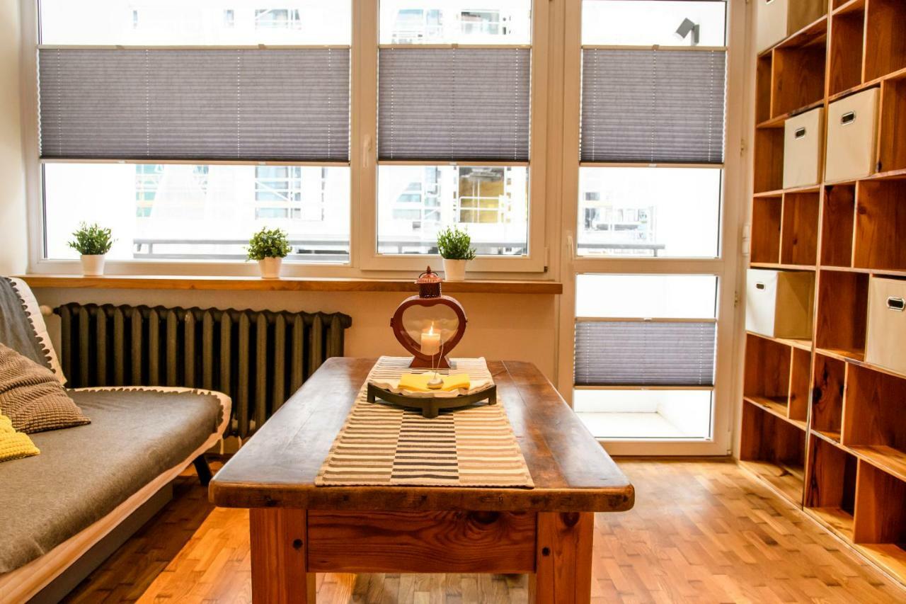 Chmielna Wood Lux Apartment *