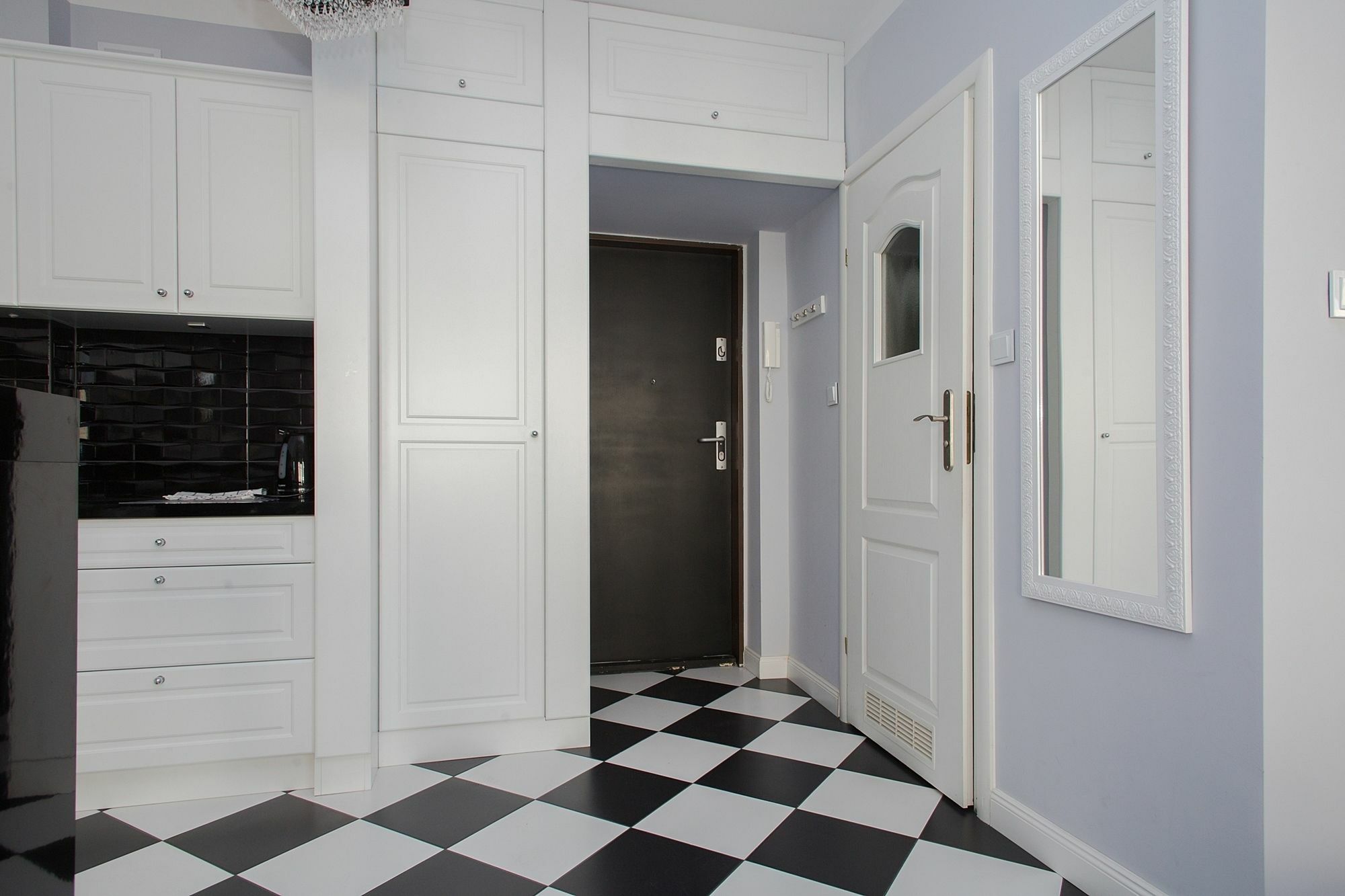 Shortstaypoland Krucza Apartment *