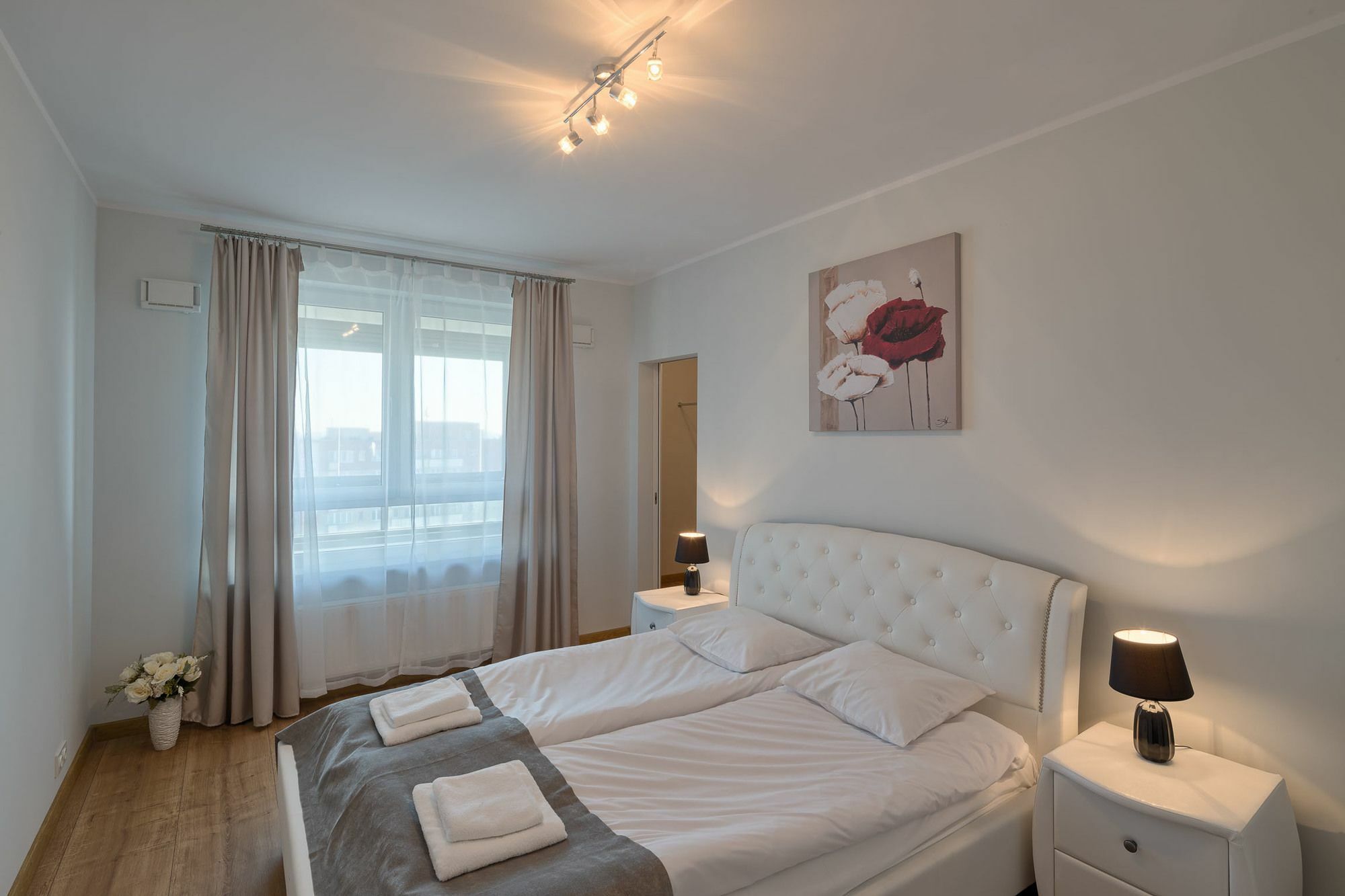 Ochota Aparthotel 3*