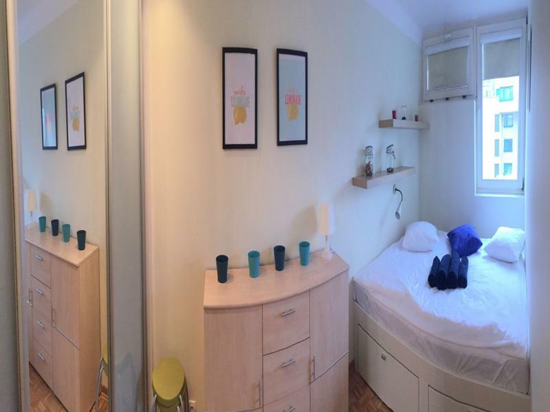 Blue Books Apartment *