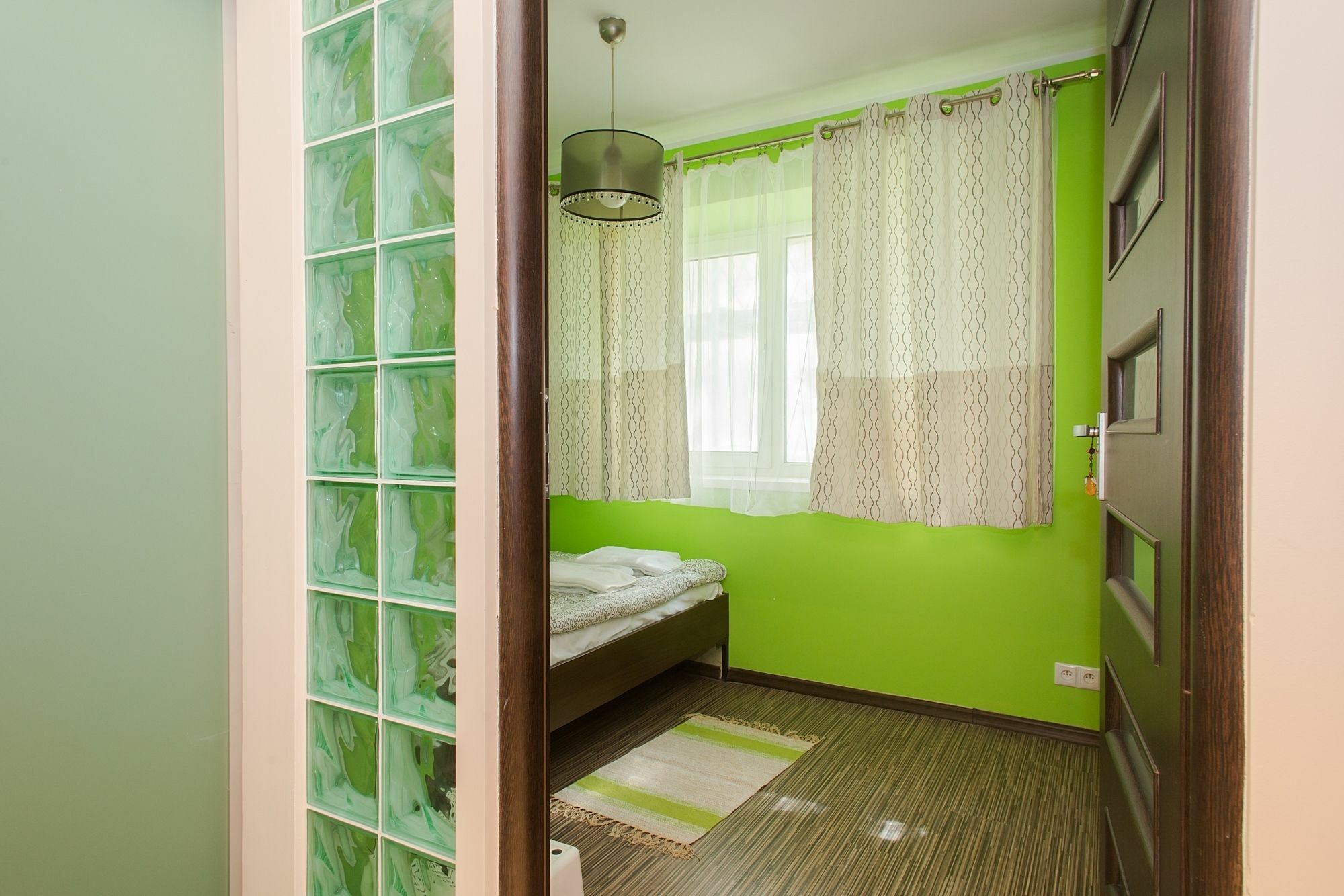 Apartment Shortstaypoland Solidarnosci