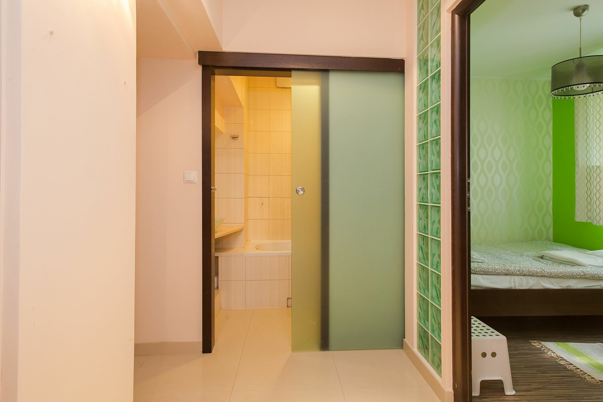 Apartment Shortstaypoland Solidarnosci Warsaw