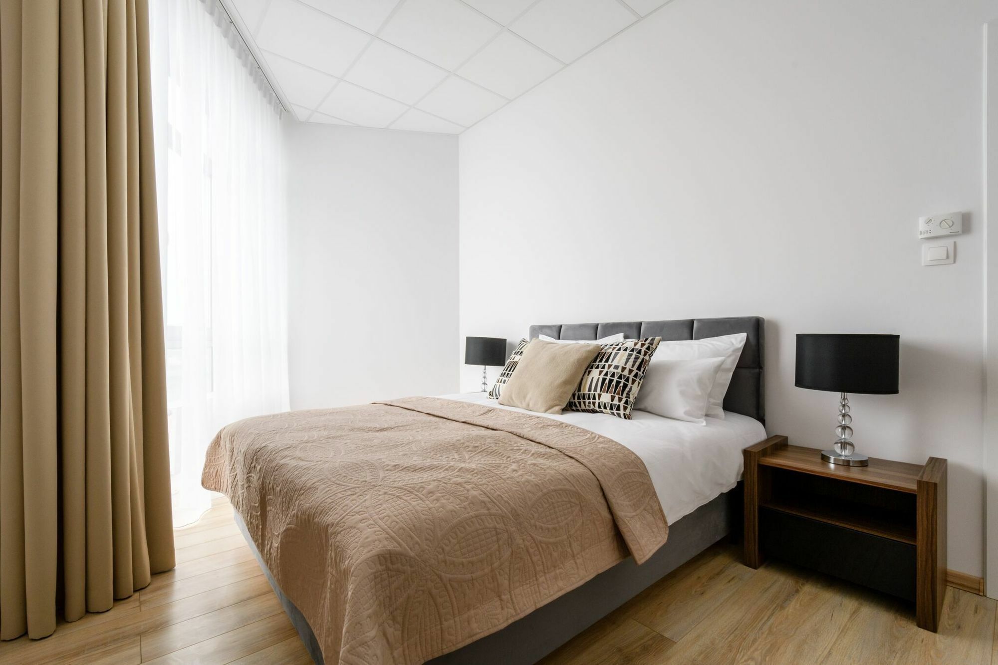 Jerozolimskie 3* Warsaw