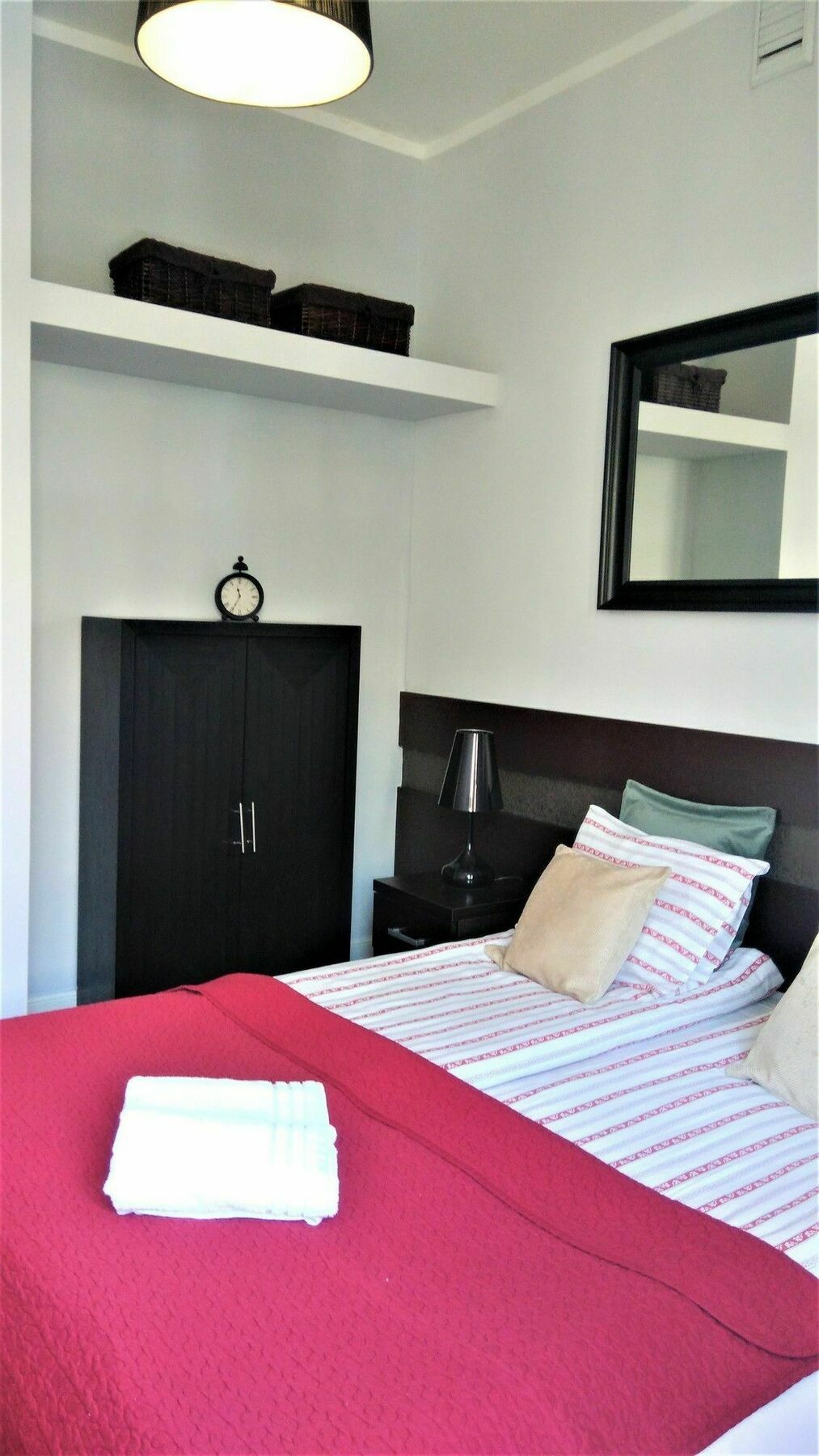 Stars Center By Renters *