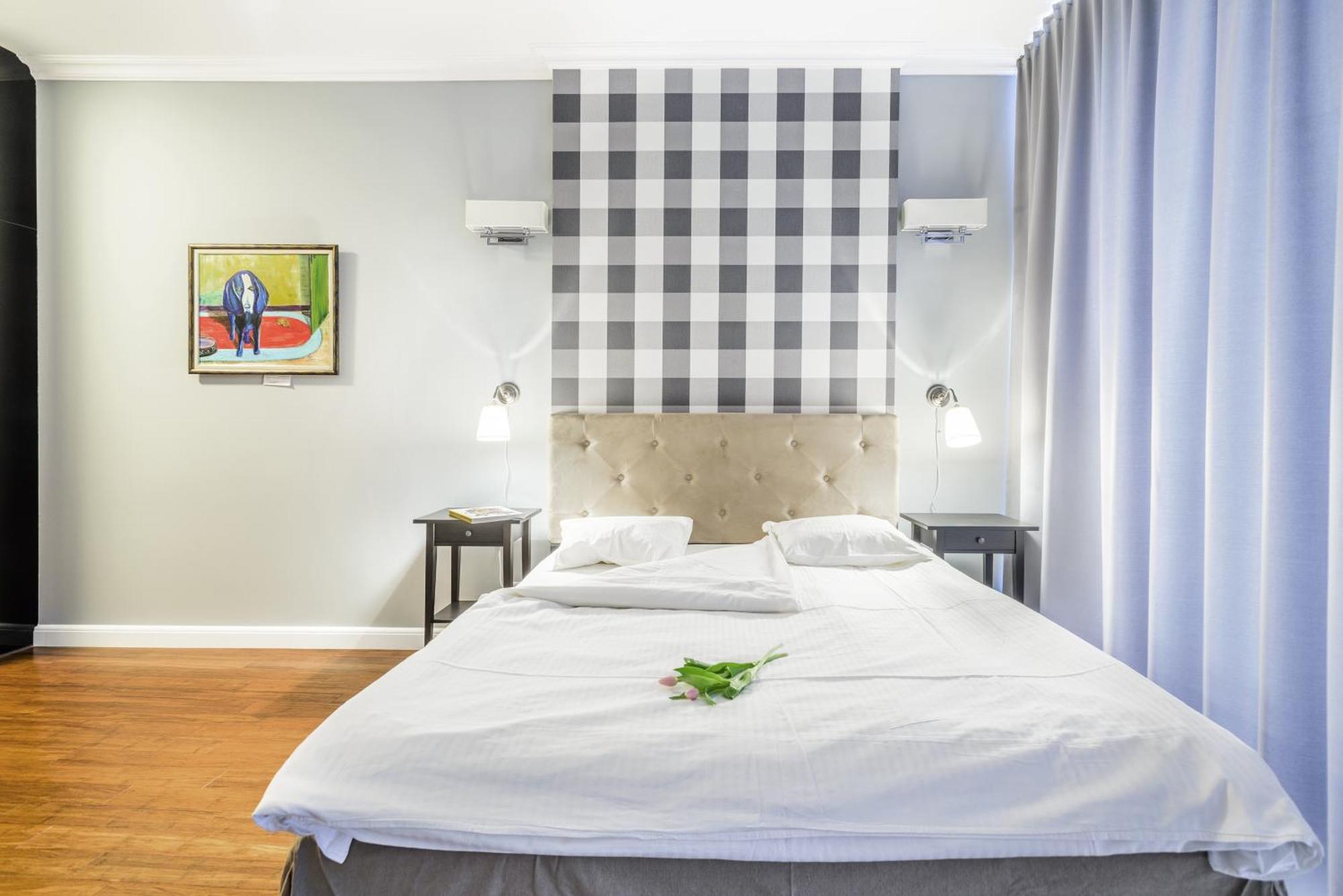 Triton Park Apartment