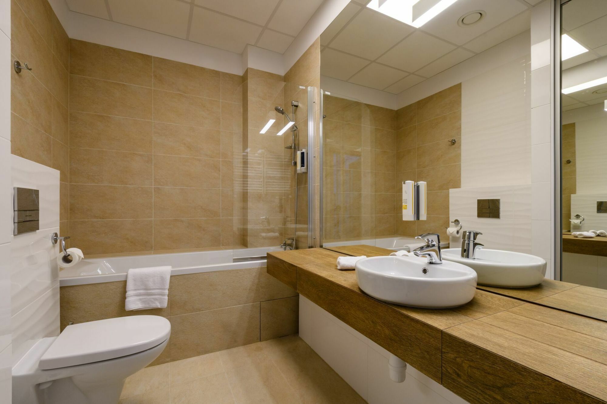 Jerozolimskie 3* Warsaw