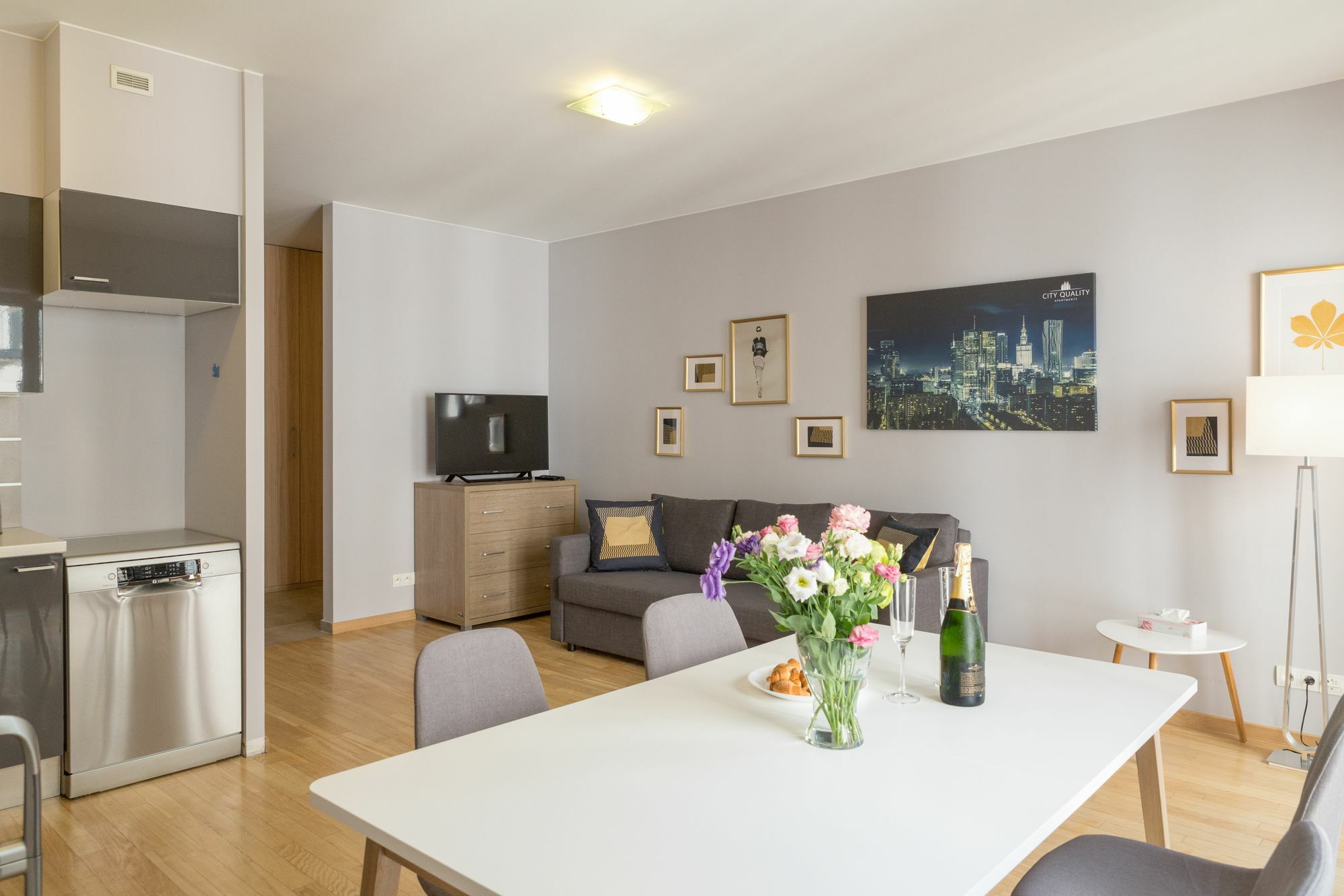 Apartment Premium Nowy Swiat By Quality Warsaw