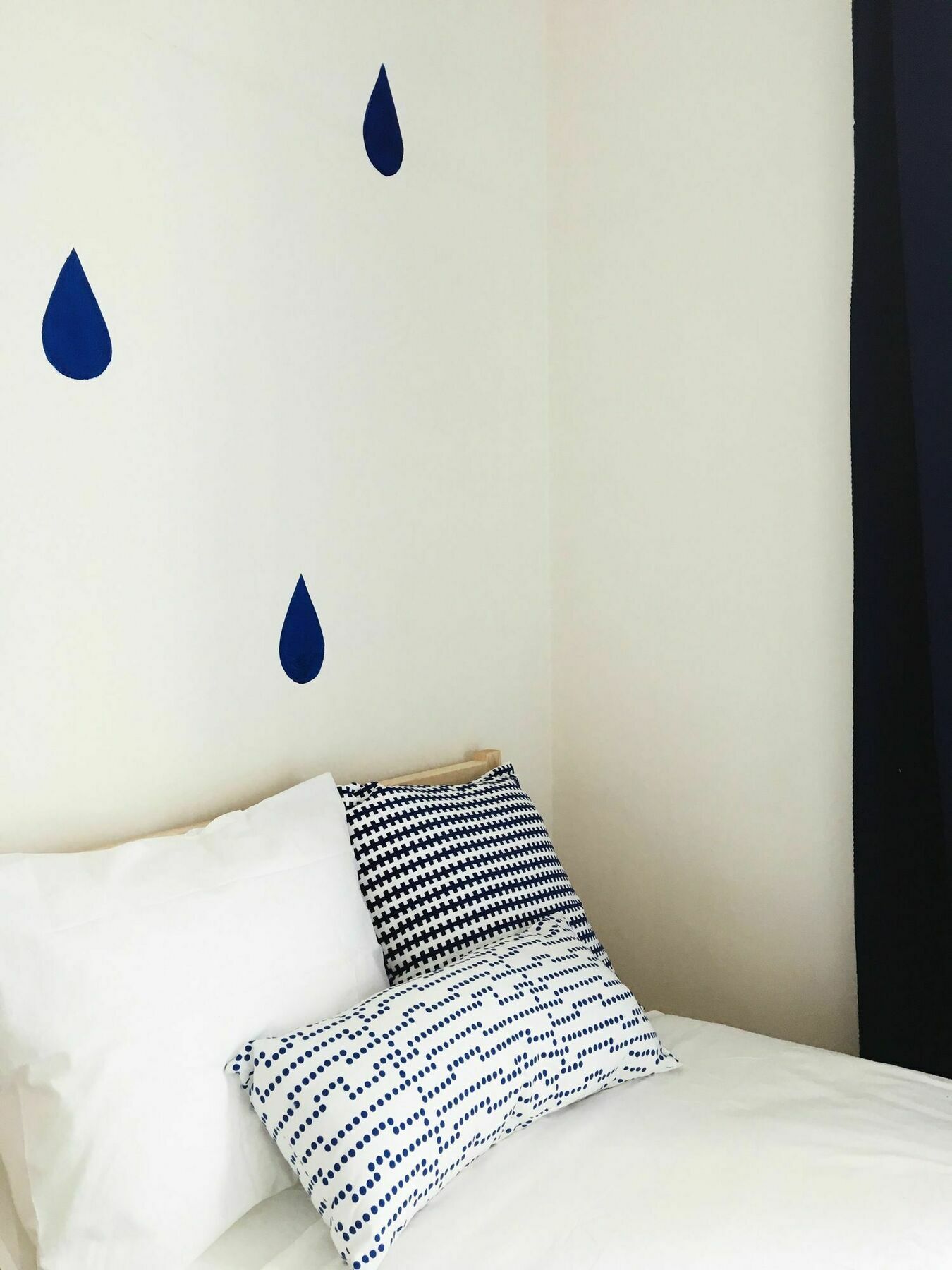 Lucka - Hey Jude Apartment
