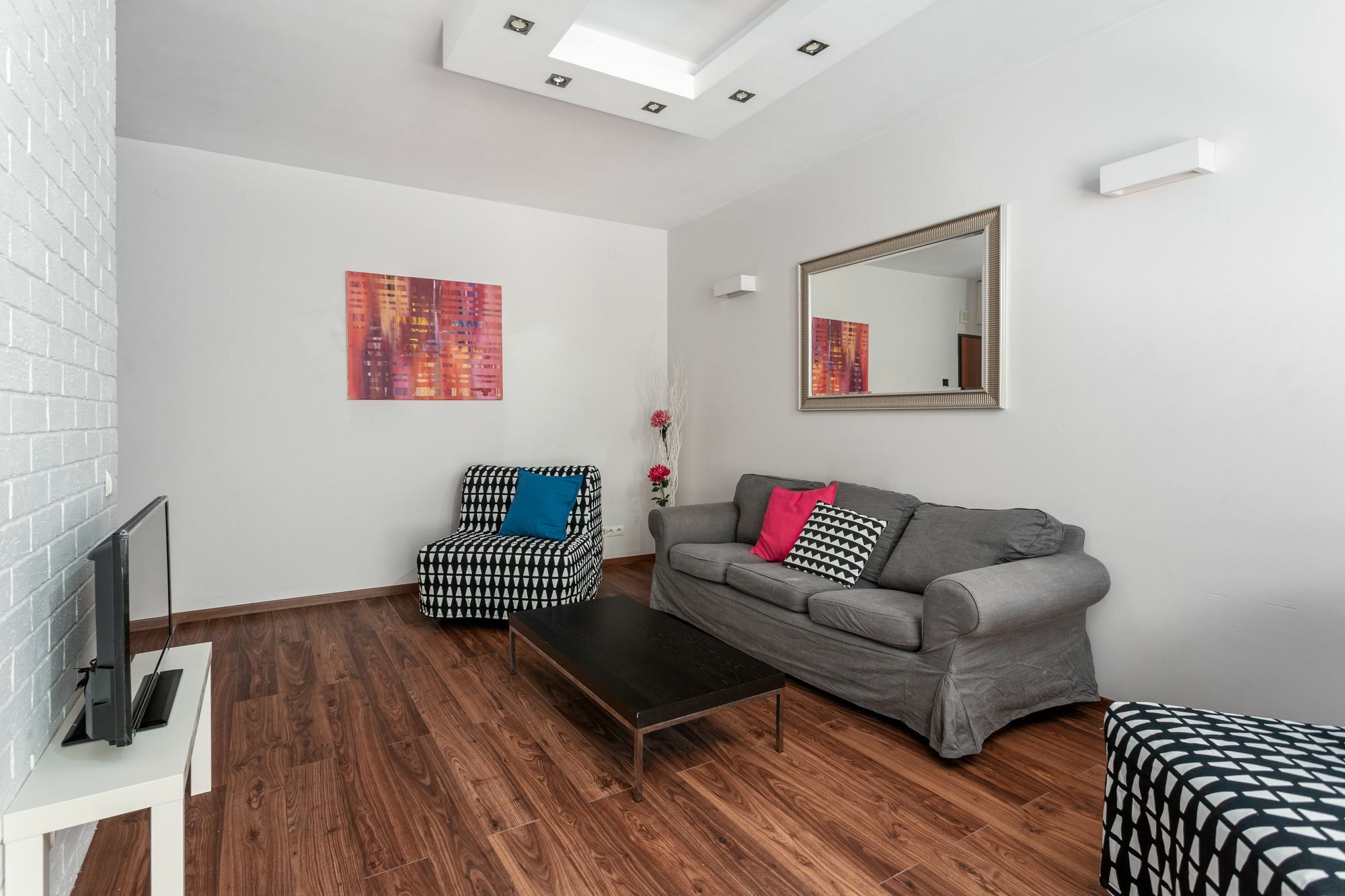 Chill Center Apartment *