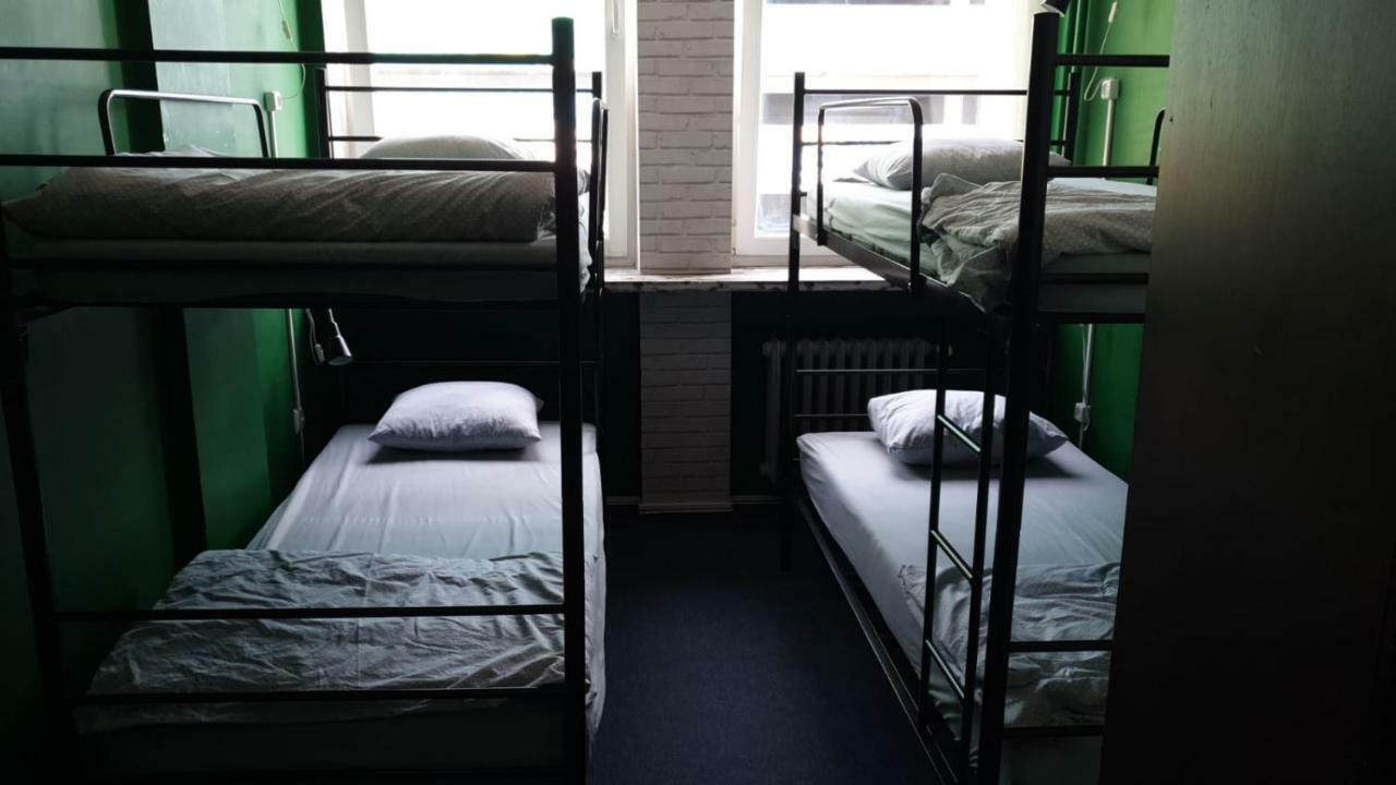 Hostel Crane