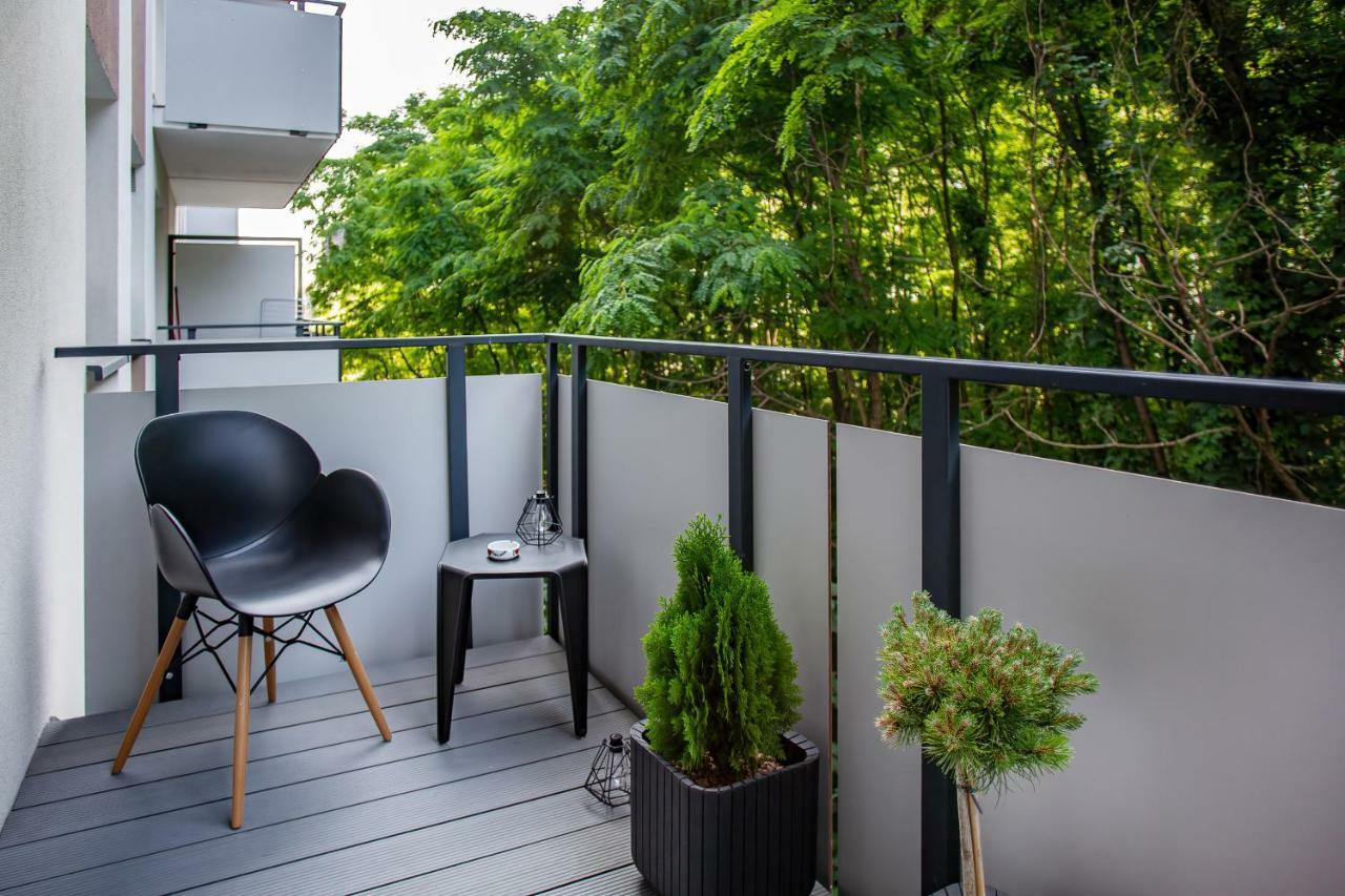 Apartment Parks Of By Renters Warsaw