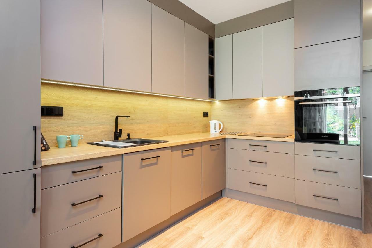 Fort Wola By Renters Apartment