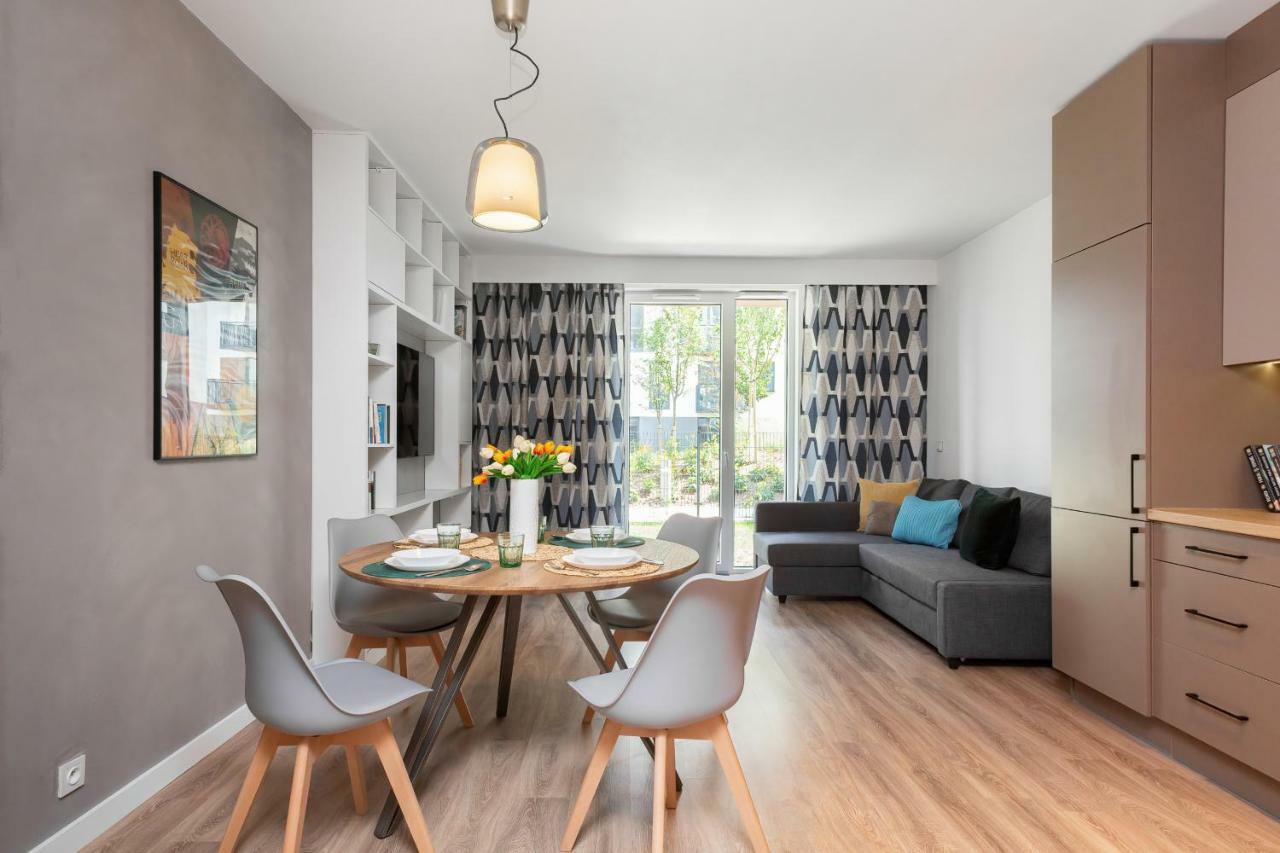 Apartment Fort Wola By Renters Warsaw