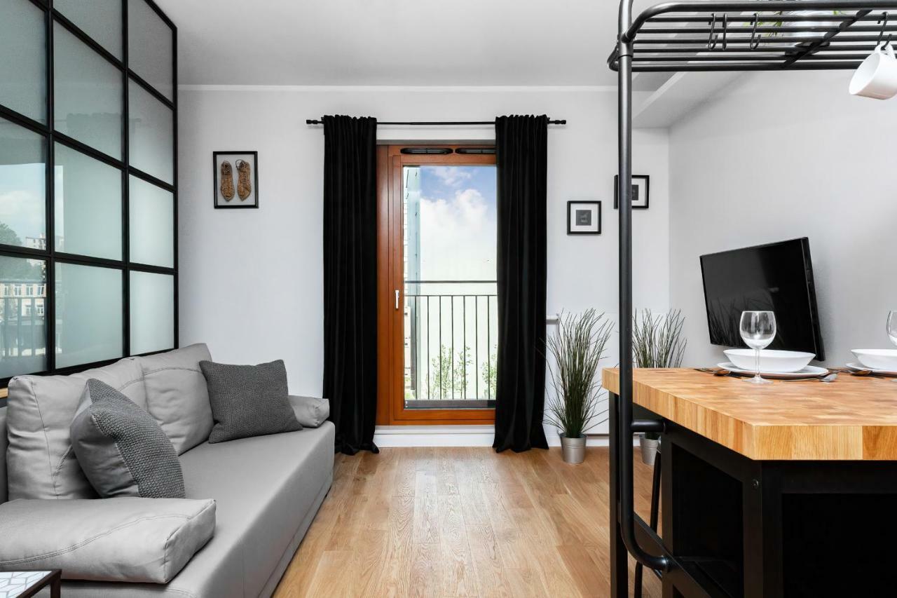 Browary Warszawskie - Krochmalna 58 By Renters Warsaw