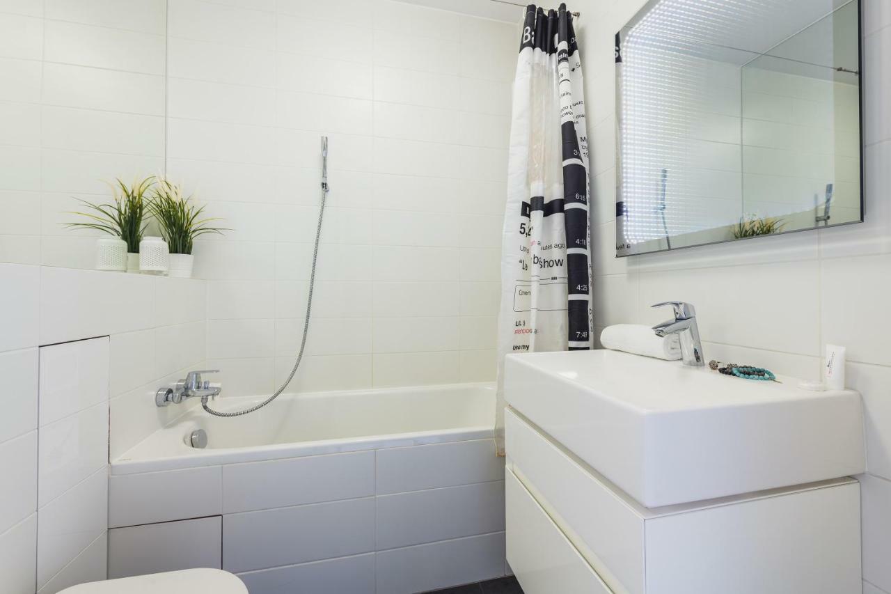 Apartament Kolejowa 45a P&o Corporate
