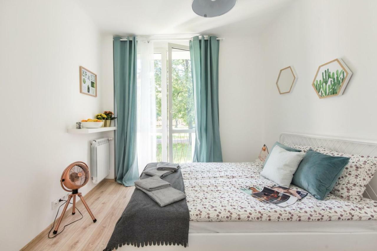 Apartment Superapart Gagarina Ministudio Warschau