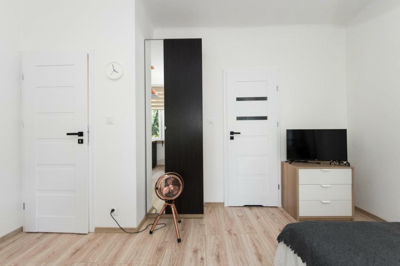 Superapart Gagarina Ministudio Apartment Warschau