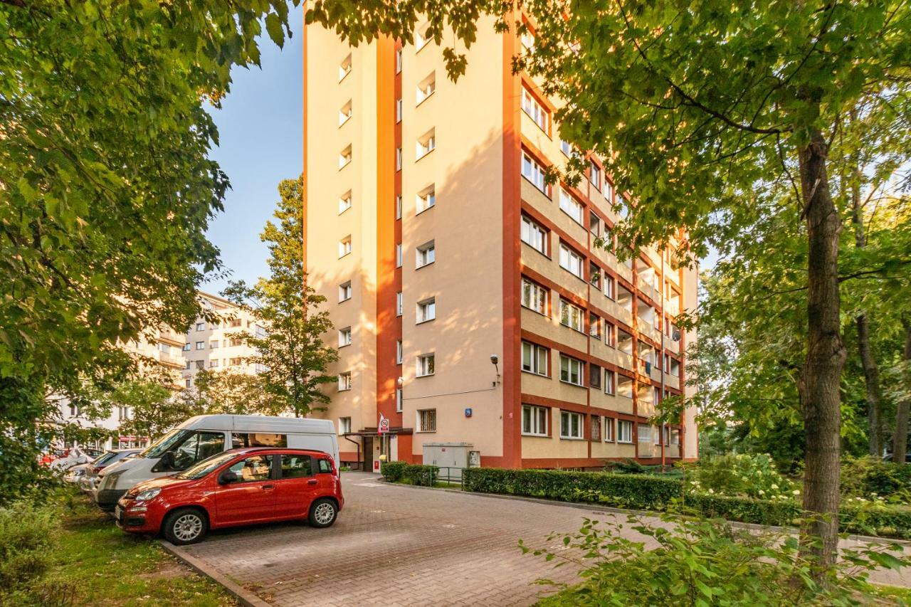 Apartment Solec 79 By Renters