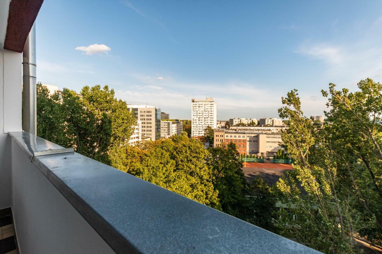 Solec 79 By Renters *