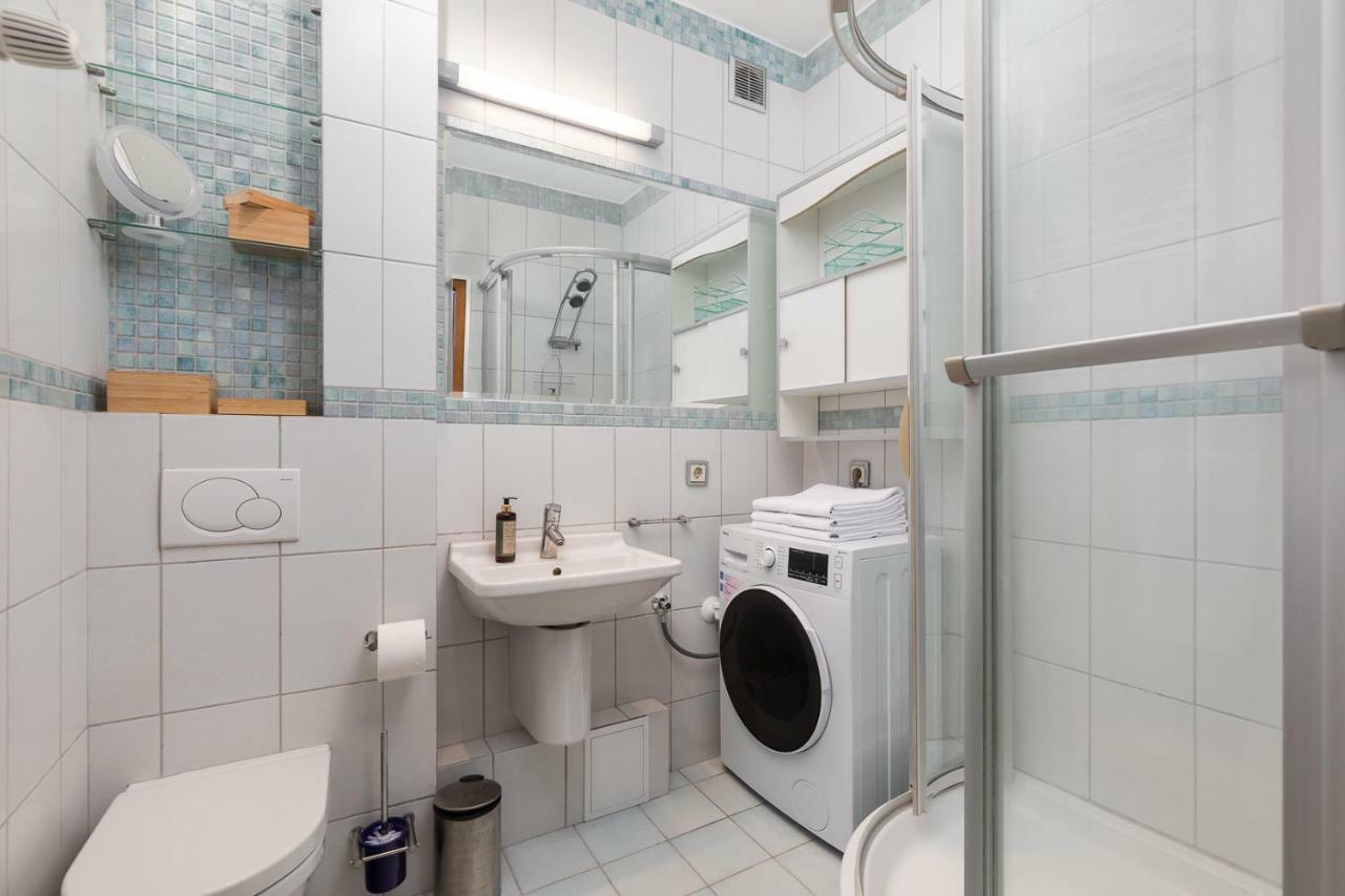 Rent Like - Aleja Wyzwolenia 10 Apartment Warschau