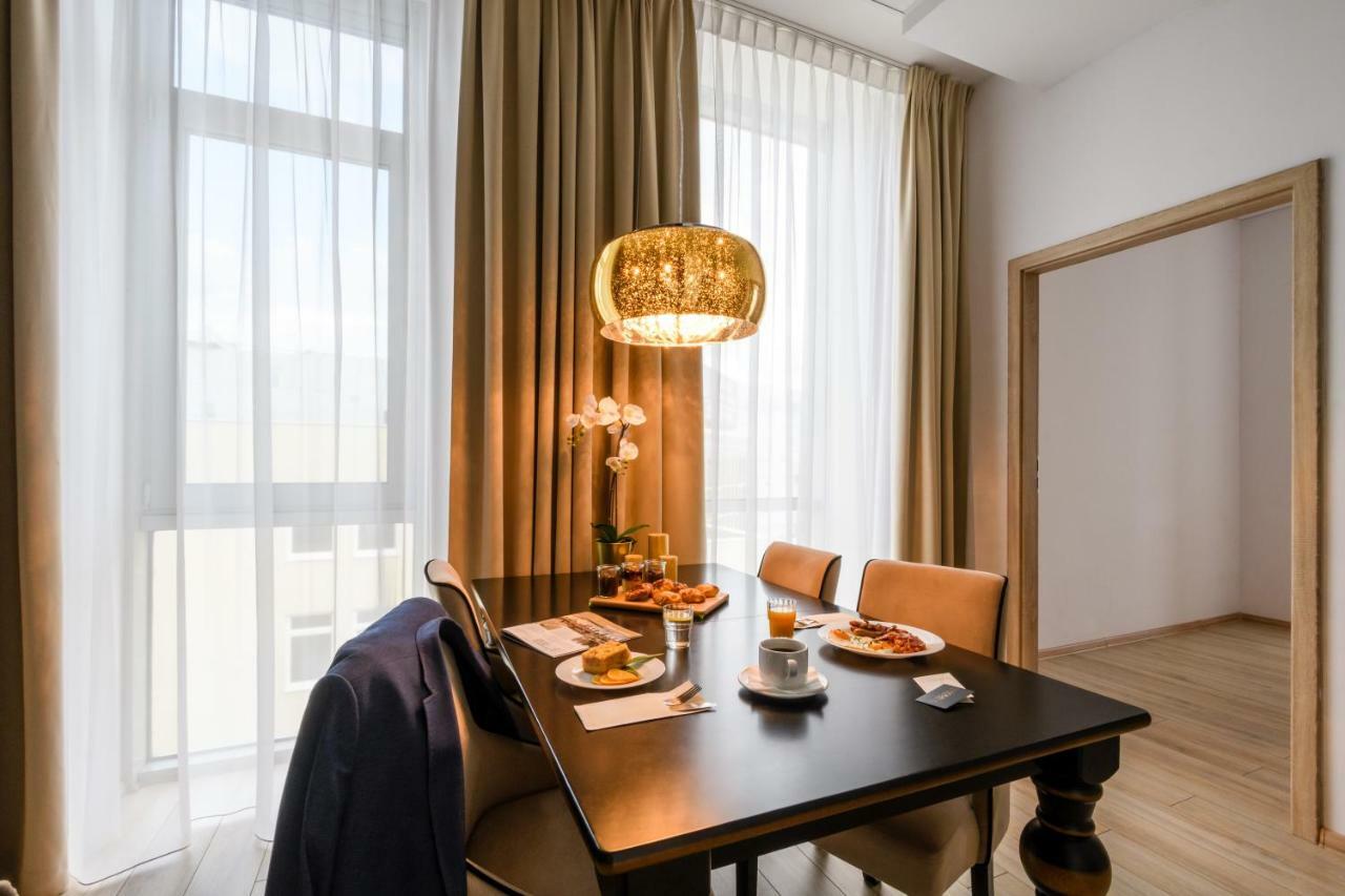 Aparthotel Jerozolimskie Warsaw
