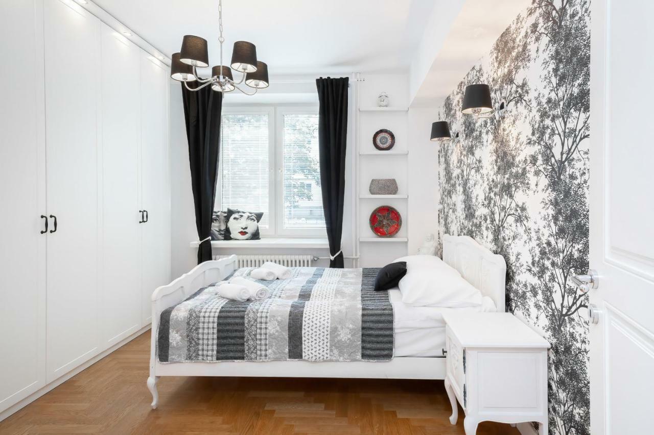 Nowolipie By Renters Apartment *