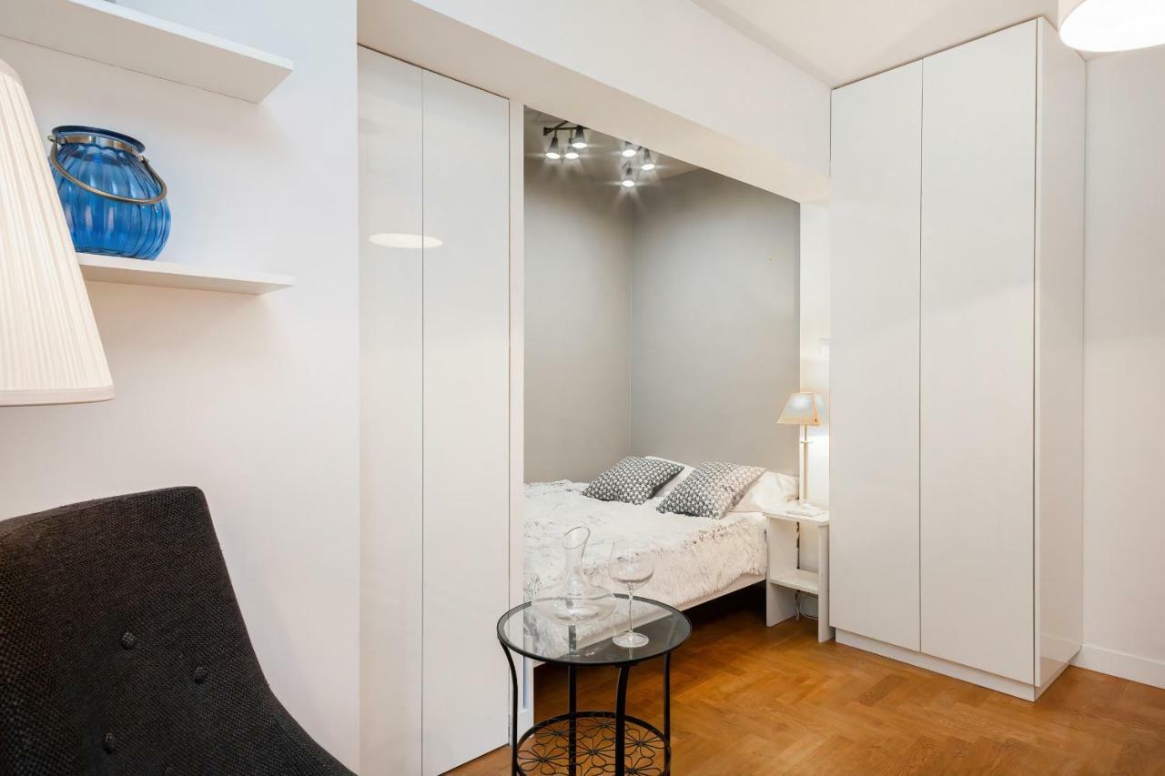 Nowolipie By Renters * Warsaw