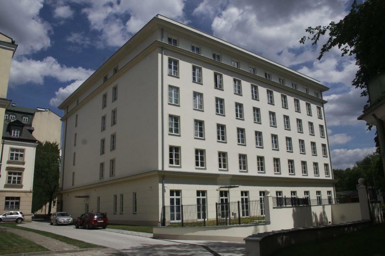 Dom Pomocy Studentom Hostel