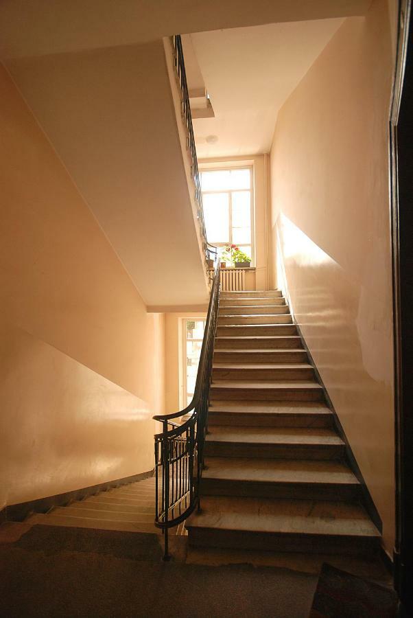 Nowy Wilcza * Warsaw