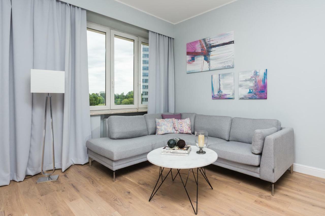 Apartment Unit Deluxe Centrum Plac Zbawiciela Hala Koszyki Warsaw