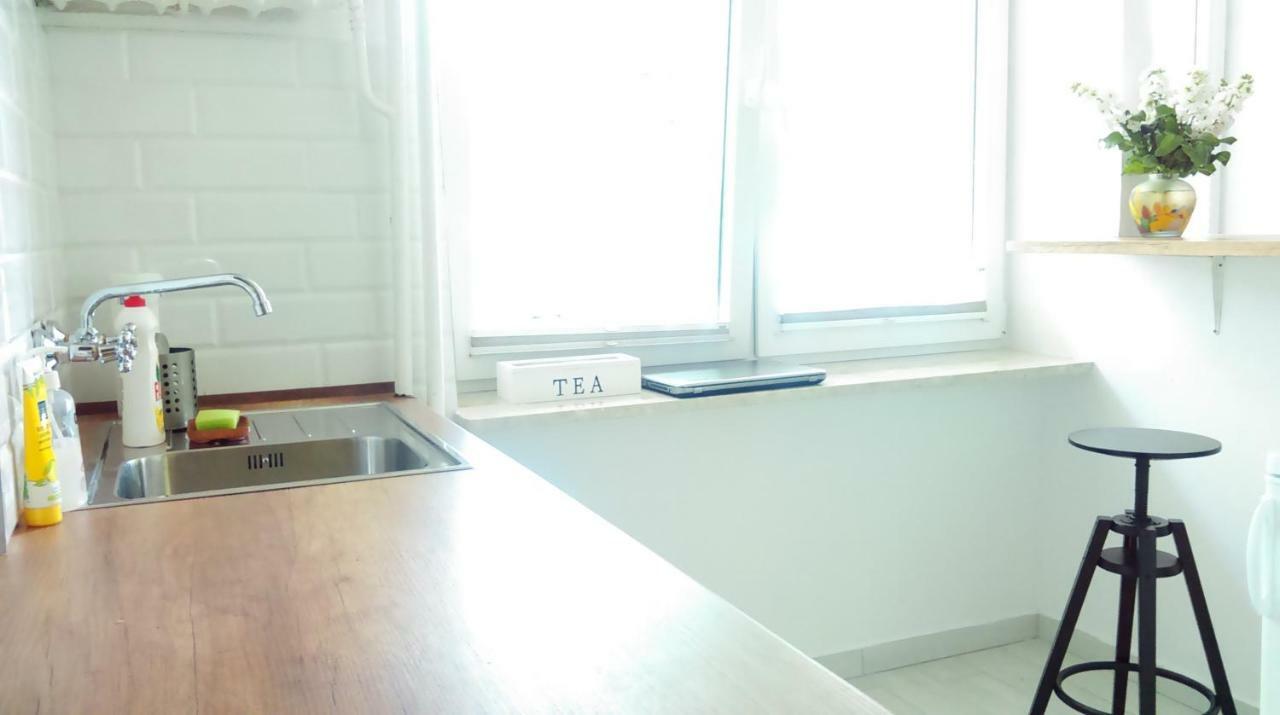 Apartament Pod Rozowa Swinka Warsaw
