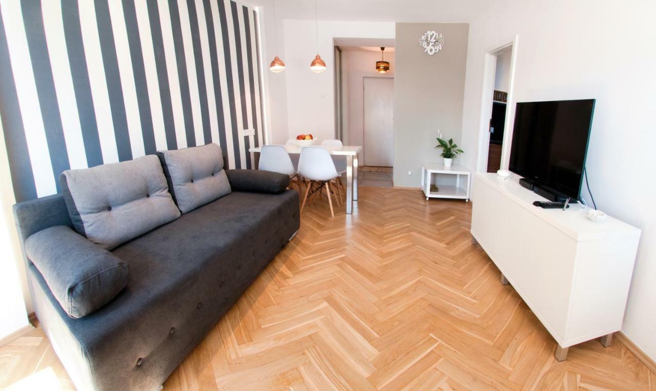 Old Town Grand Theatre Apartment Warsaw