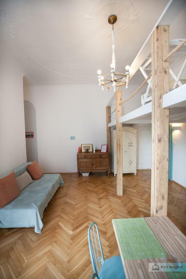 Concierge Wilcza Gallery * Warsaw