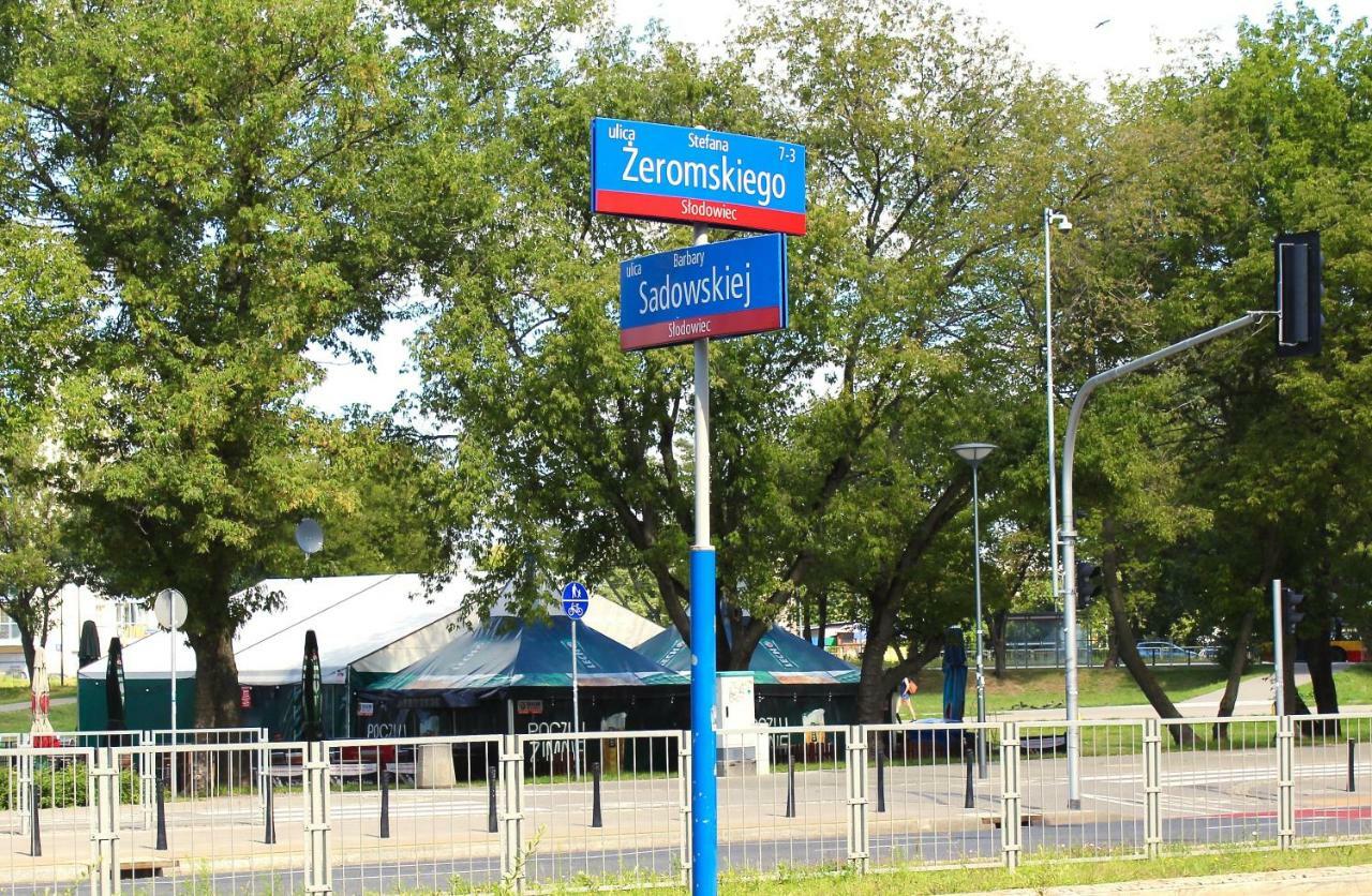Apartamento Metro Slodowiec, Free Parking Zeromskiego 1 Cmkp- 5 Min