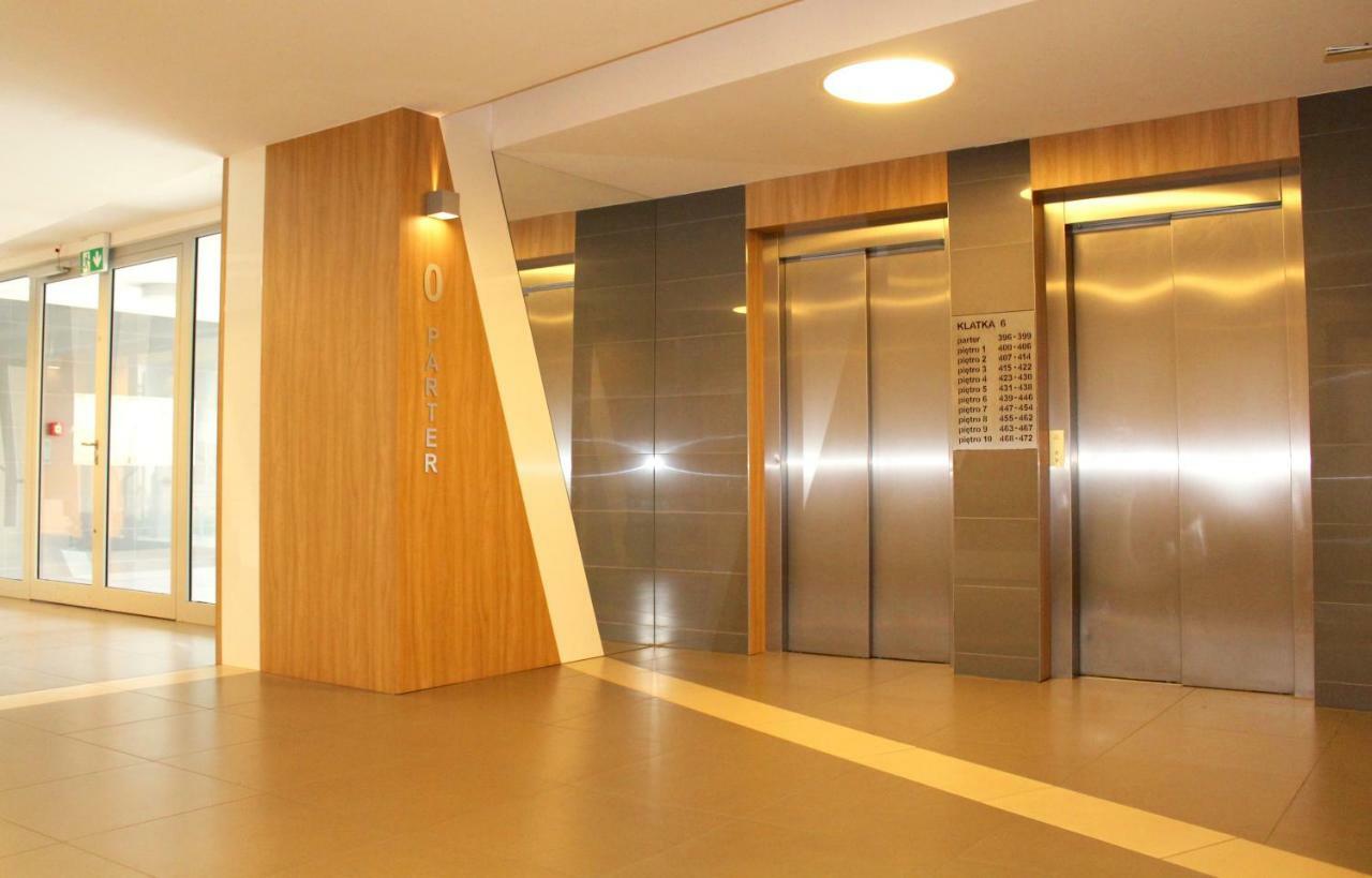 Apartamento Metro Slodowiec, Free Parking Zeromskiego 1 Cmkp- 5 Min