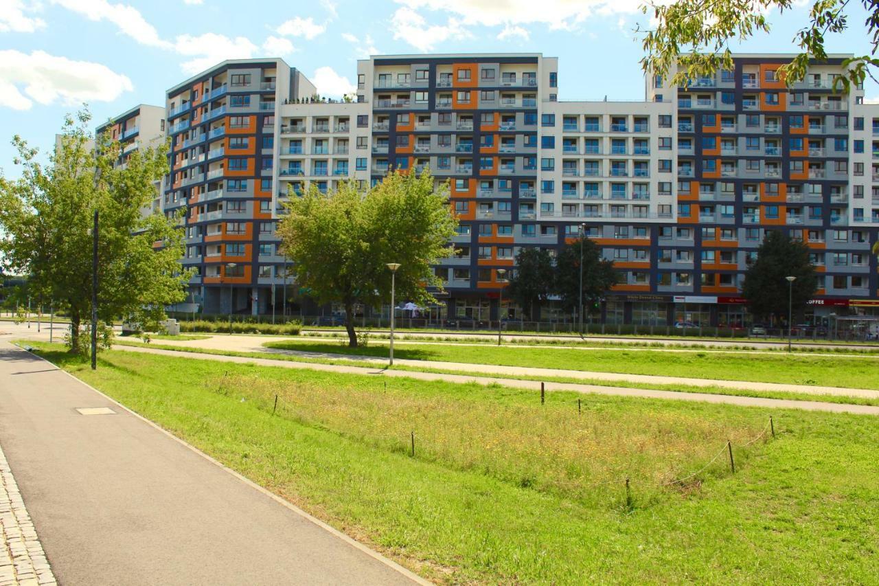 Metro Slodowiec, Free Parking Zeromskiego 1 Cmkp- 5 Min Apartment