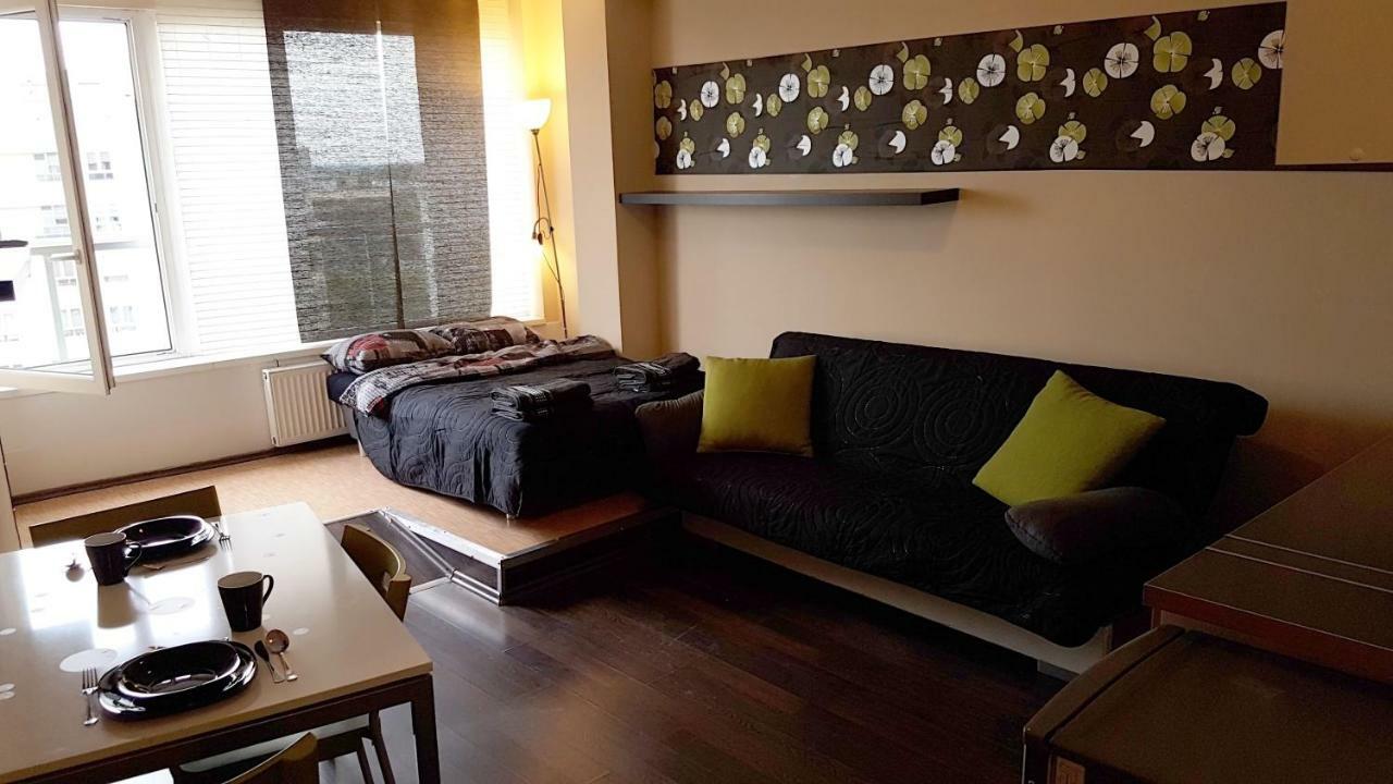 Walk Distance To Mokotow Business Park Apartment *